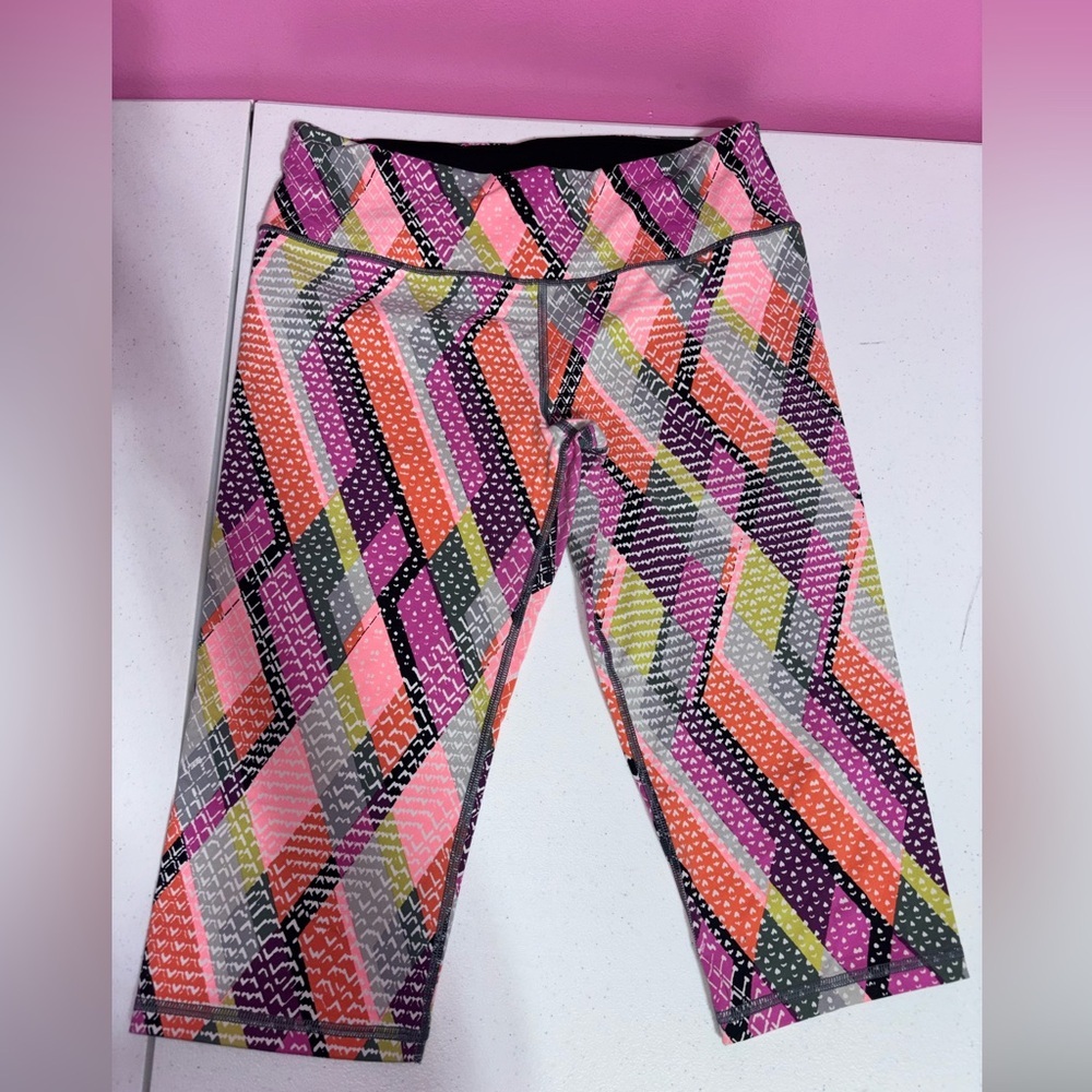 Colorful Geometric Patterned Leggings